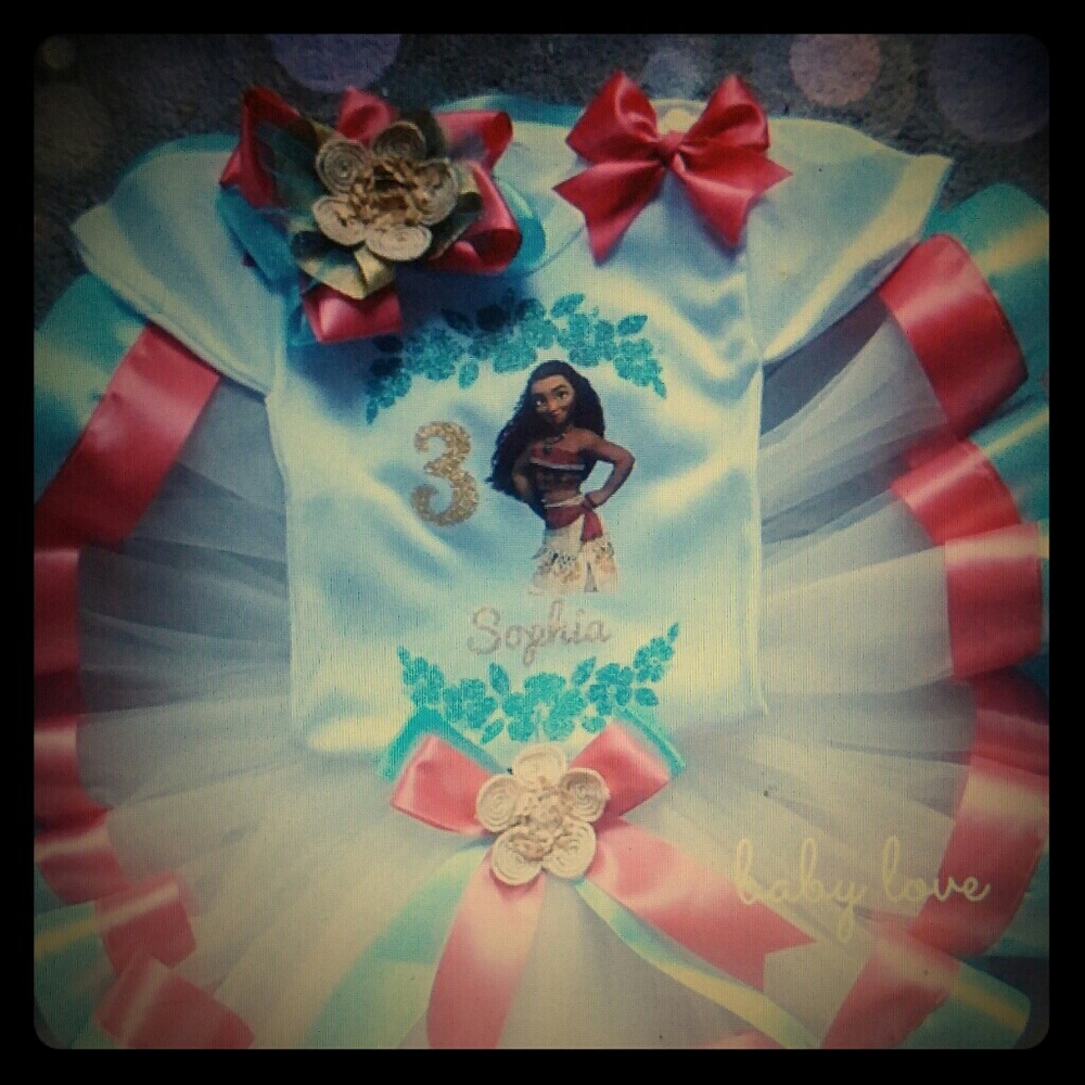 Moana birthday outfit